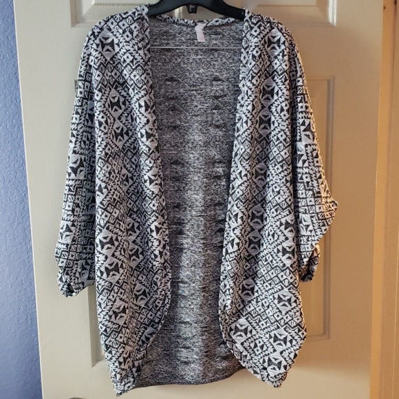 Xhilaration Sweaters - Size large Xhilaration cardigan